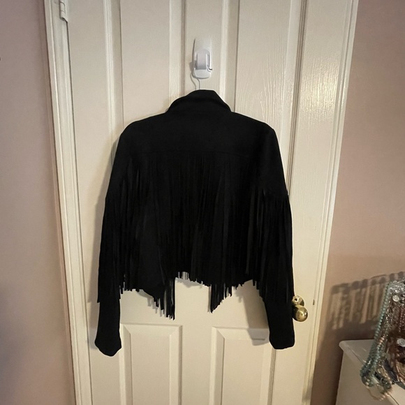 Soft Fringe Jacket - Picture 3 of 3